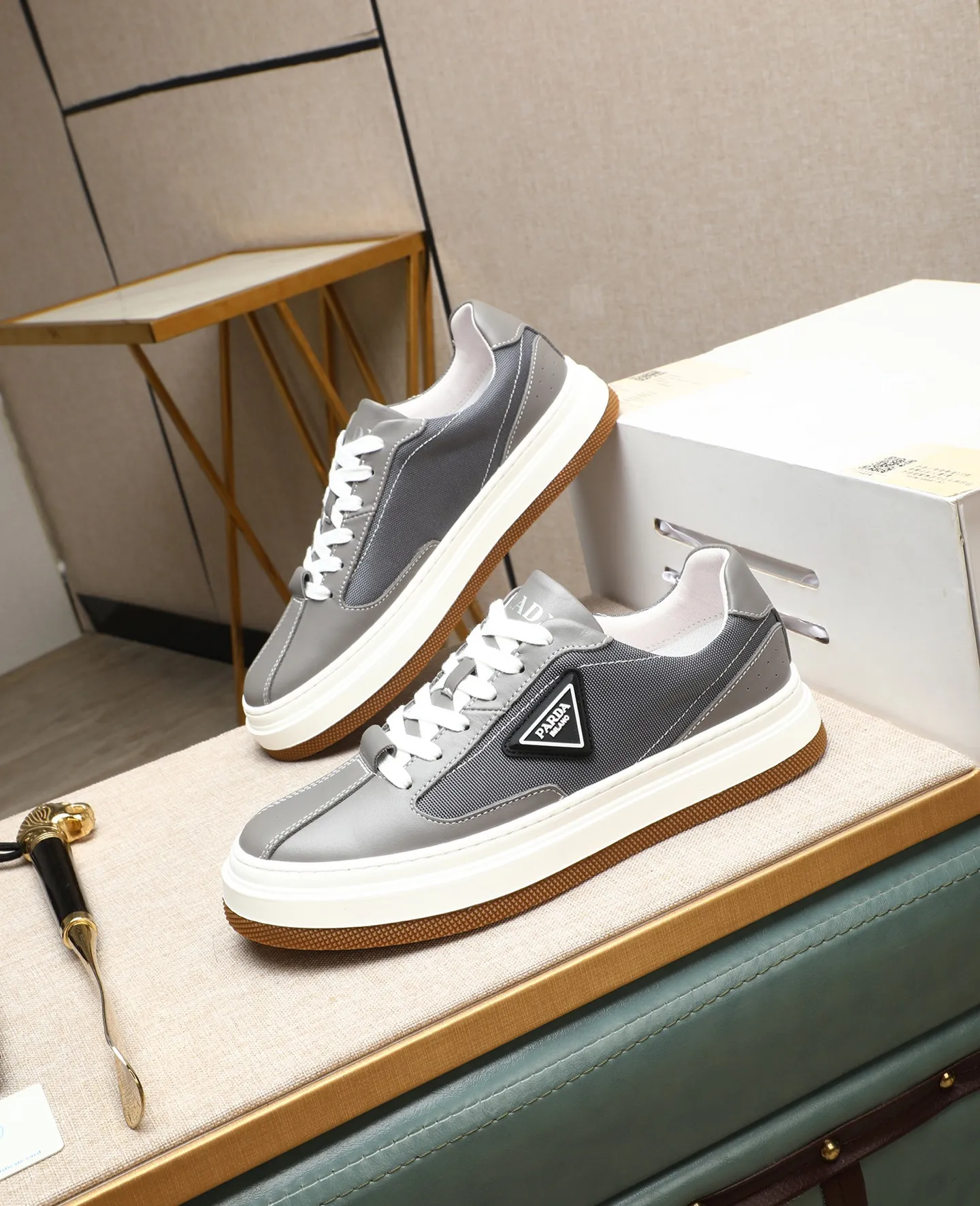 Men's shoes 💰440 🌹🌹[PRADA—Prada] 2025 latest model 🙈original replica! 👟👟👟Available here. The workmanship is top-notch. The upper is made from Italy. 🇮🇹Imported first-layer cowhide. ❗️Breathable genuine leather lining @Suitable for travel. The original version has an enlarged engraved sole, making it suitable for all kinds of travels, showing low-key luxury. Let quality speak for itself. Color: Size: 38-45